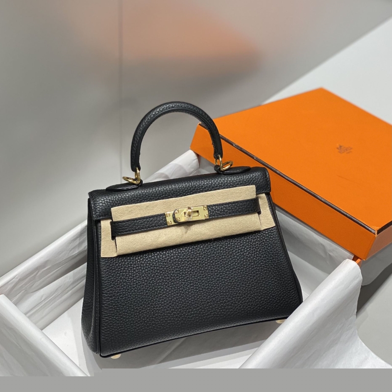 H**mes kelly bags